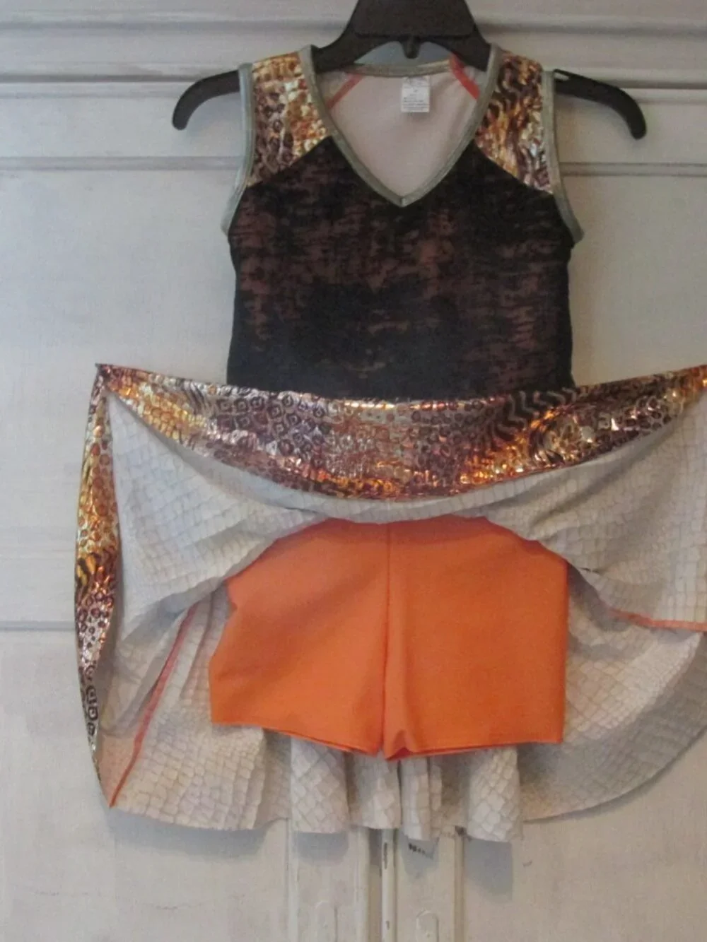AWISH COME TRUE GIRL'S SIZE L LEOTARD V1906 ORANGE FALL AUTUMN DANCE COSTUME ACT